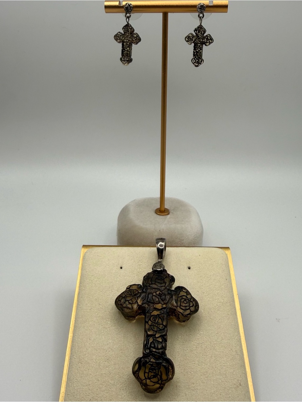 Vintage Resin Rose Cross Pendant & Dangle Earrings Gothic Boho Jewelry Set